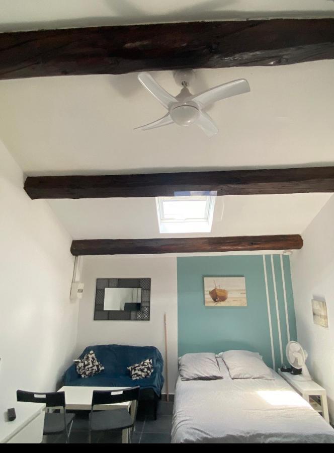 Studio meublé 5 mn de la gare 10 mn des plages Sète Extérieur photo